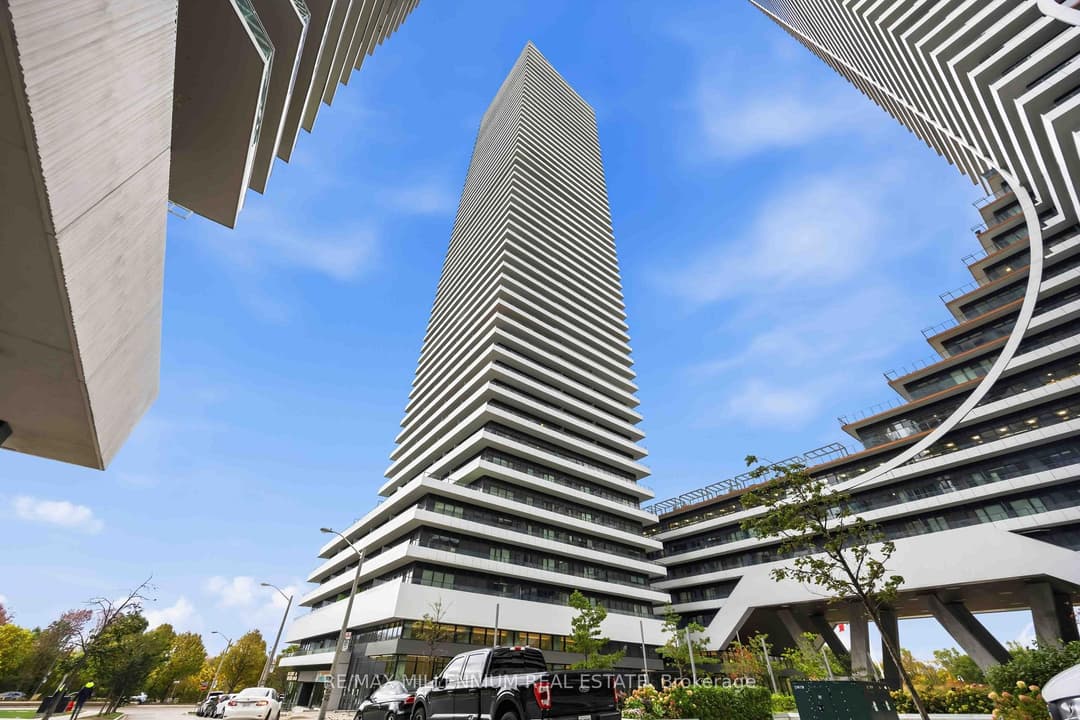 20 Shore Breeze Drive Unit 803, Liberty Village / Parkdale / South Parkdale