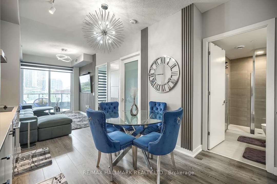 9 Tecumseth Street Unit 421, Downtown Toronto / Waterfront