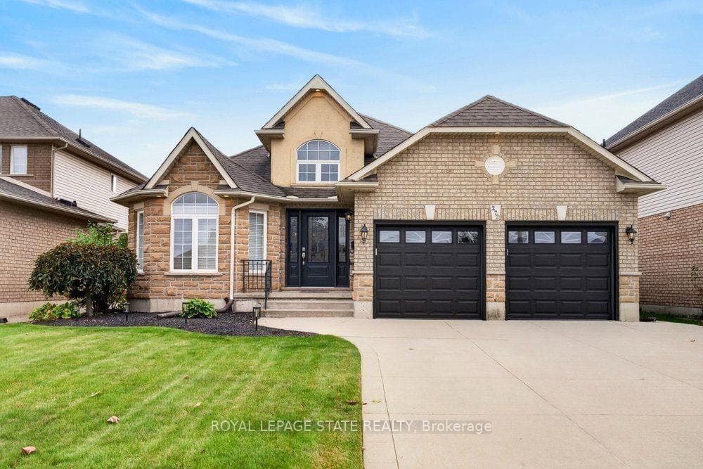 272 Gatestone Drive, Hamilton