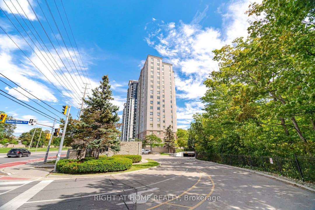200 BURNHAMTHORPE Road Unit 1106, Mississauga