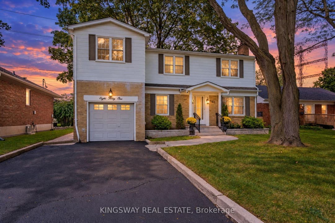 841 Whitney Drive, Mississauga