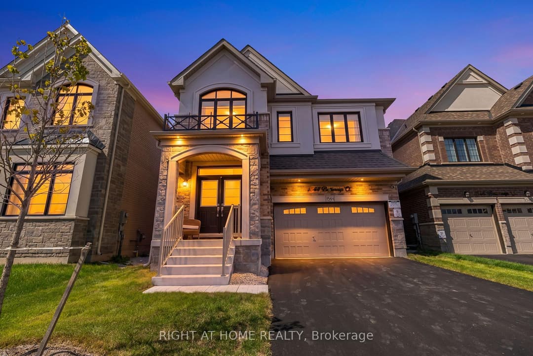 1544 Buttercup Court, Milton