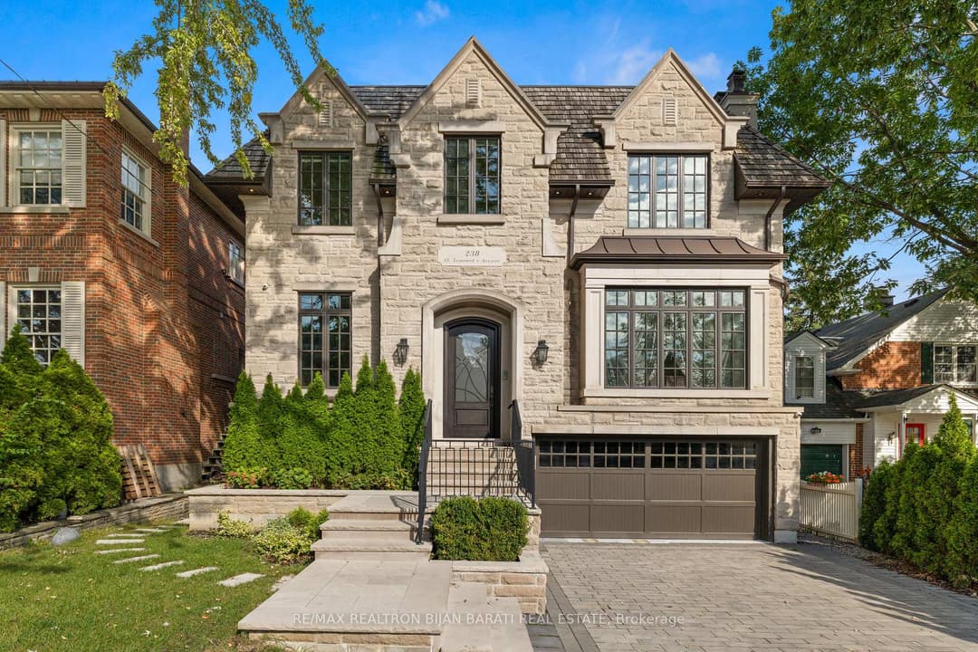 238 St Leonards Avenue, Bridle Path / York Mills / Hoggs Hollow