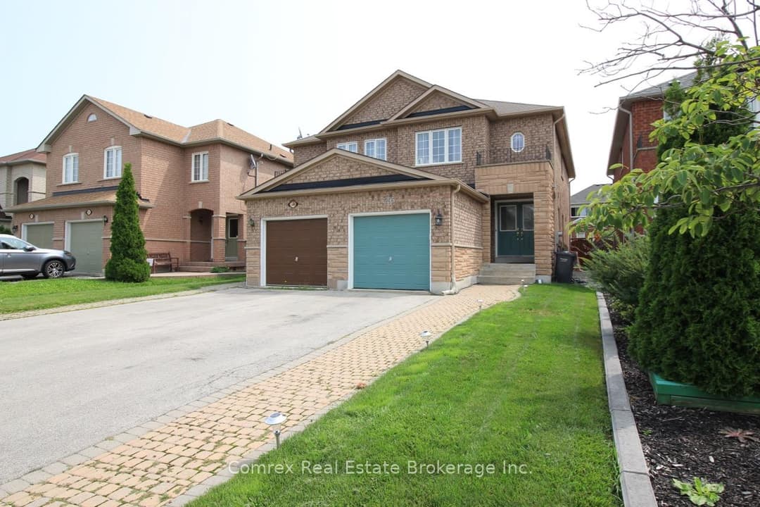 7295 Lowville Heights, Mississauga