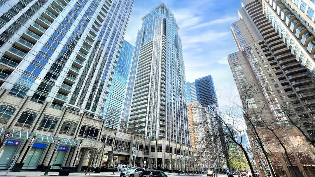 761 Bay Street Unit 3101, Downtown Toronto / Waterfront