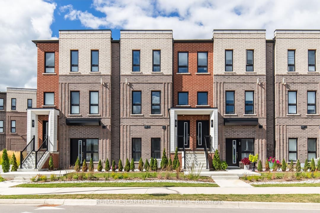 55 Great Falls Boulevard, Hamilton