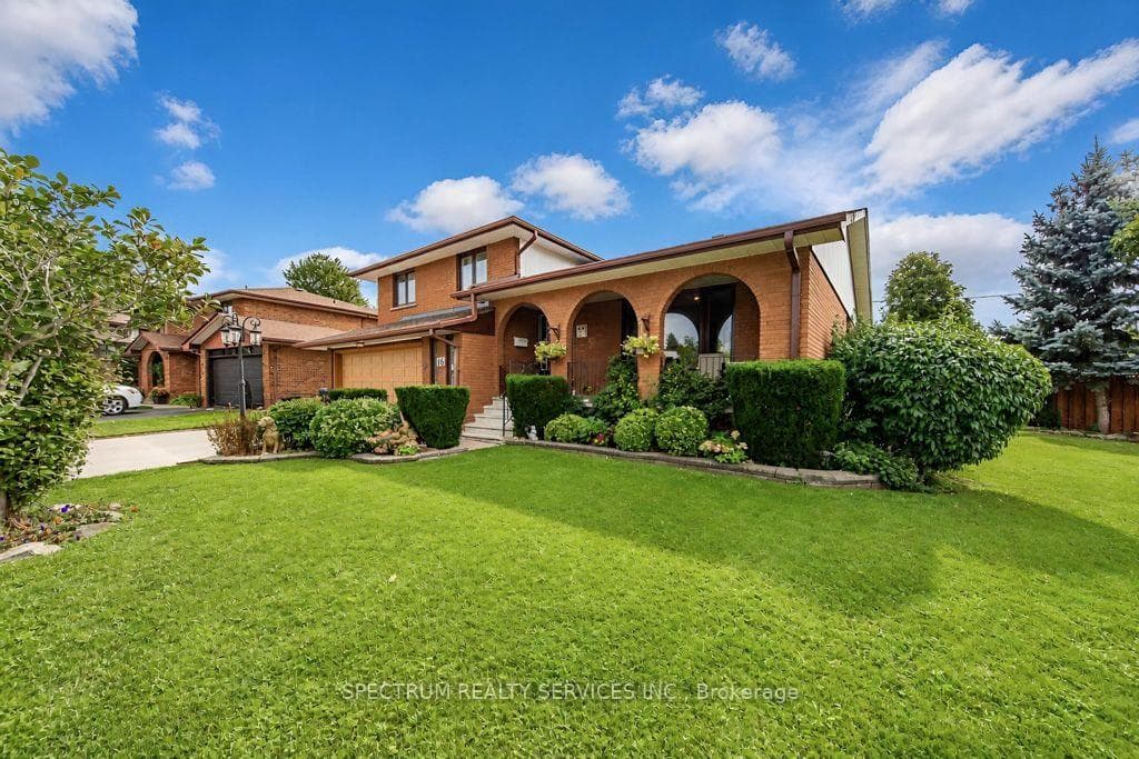 16 Burin Court, Etobicoke (Islington / Rexdale)