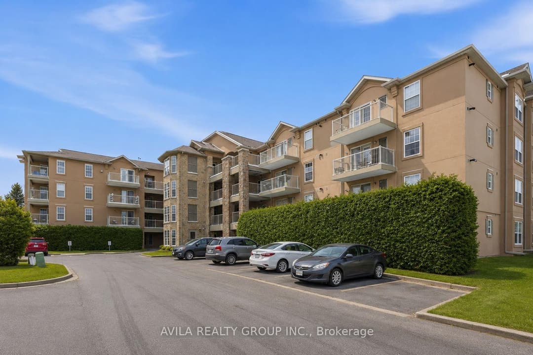 1460 Bishops Gate Unit 203, Oakville