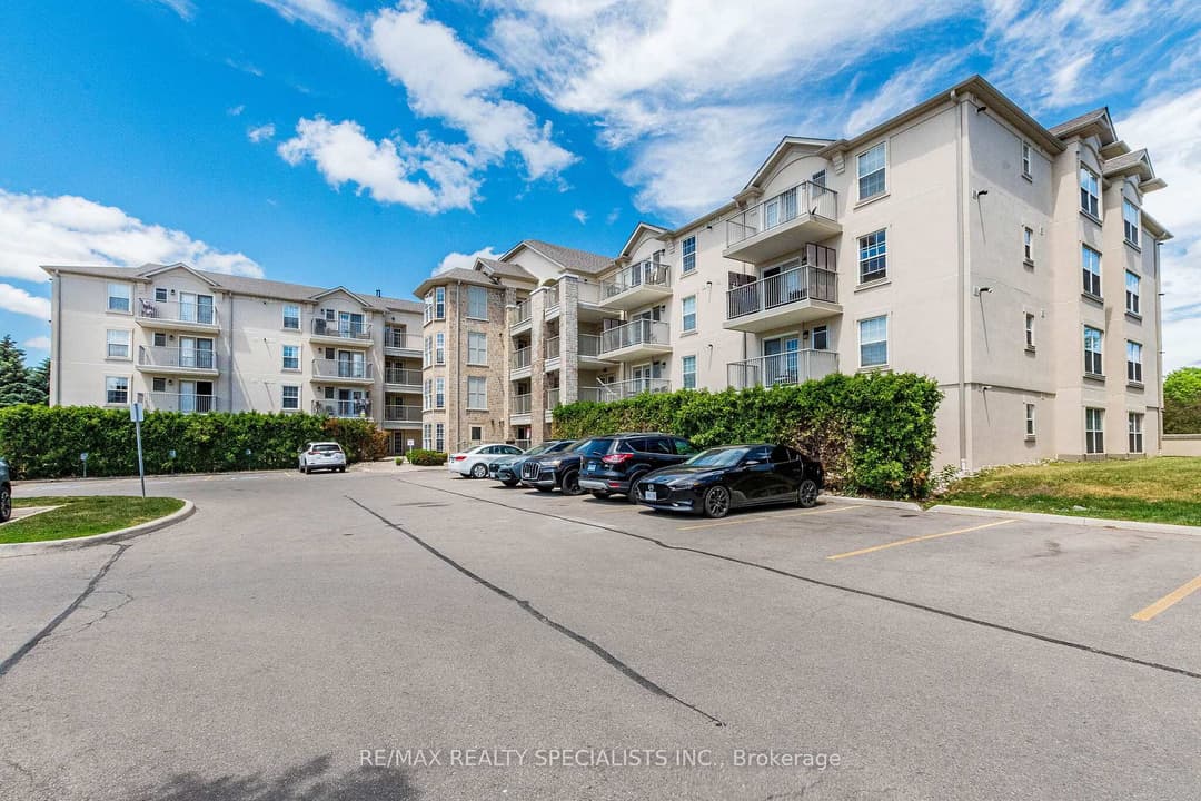 1480 Bishops Gate Unit 406, Oakville
