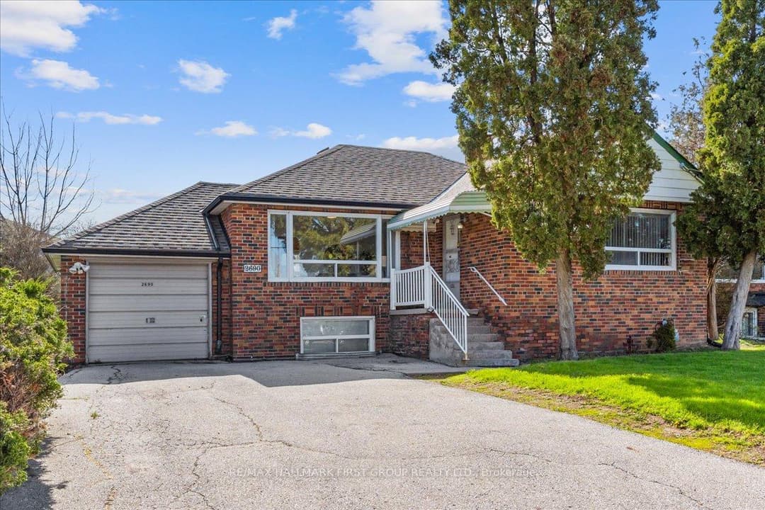 2690 Islington Avenue, Etobicoke (West Mall / Rexdale)