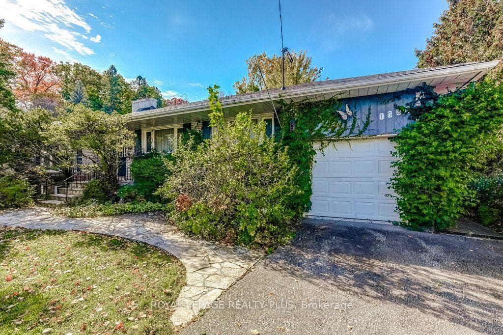 1538 Lorne Wood Road, Mississauga