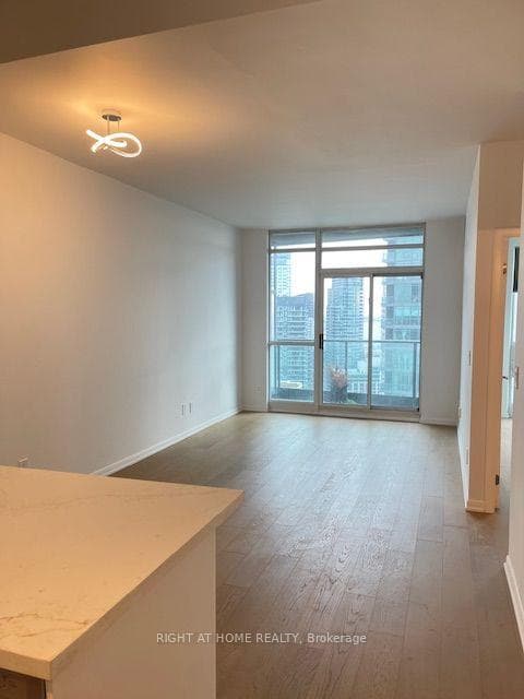 219 Fort York Boulevard Unit 2506, Downtown Toronto / Waterfront