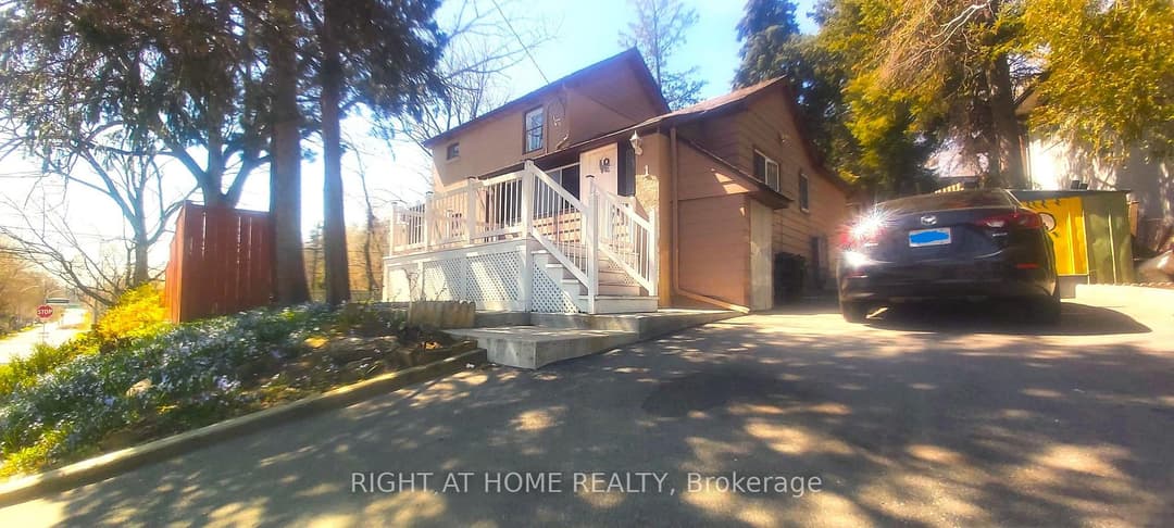 1 Edgebrook Drive, Etobicoke (West Mall / Rexdale)