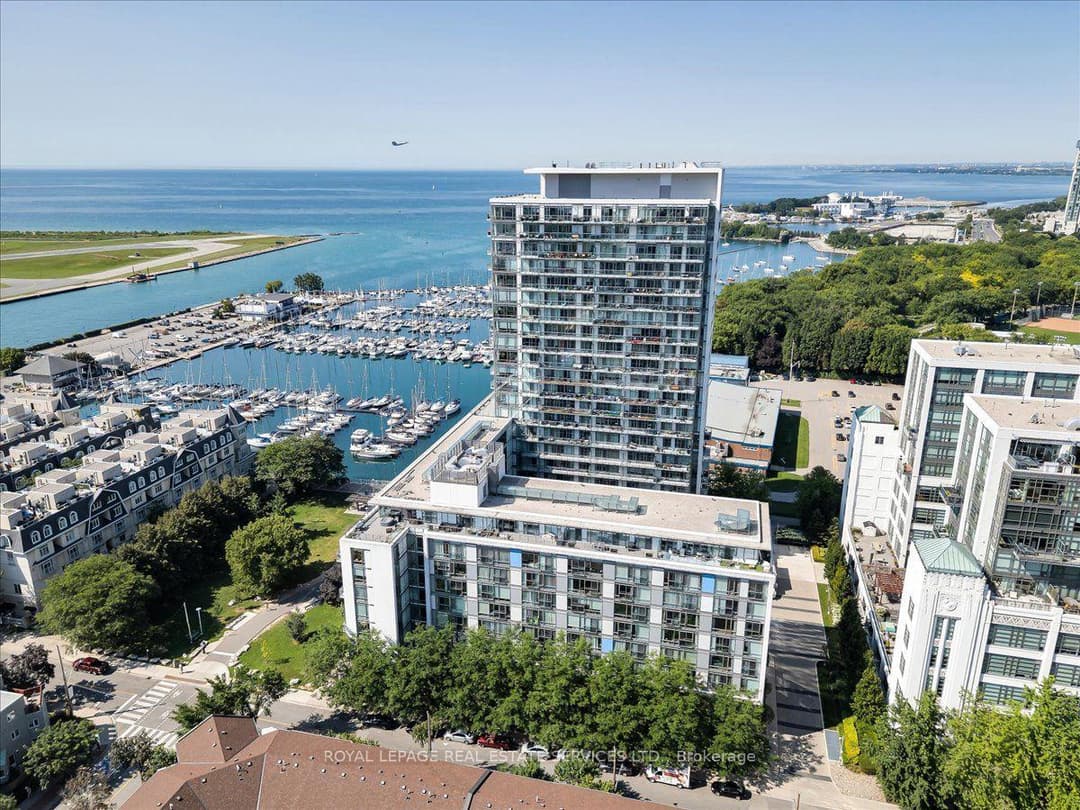90 Stadium Road Unit LPH01, Downtown Toronto / Waterfront