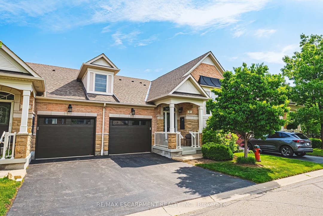 4220 Sarazen Drive Unit 7, Burlington