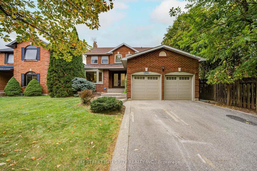 1341 Old English Lane, Oakville