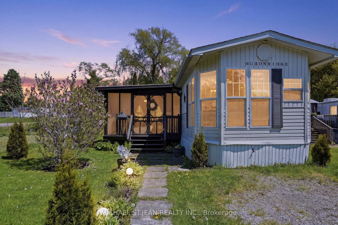 2490 Governors Road Unit B34, Hamilton