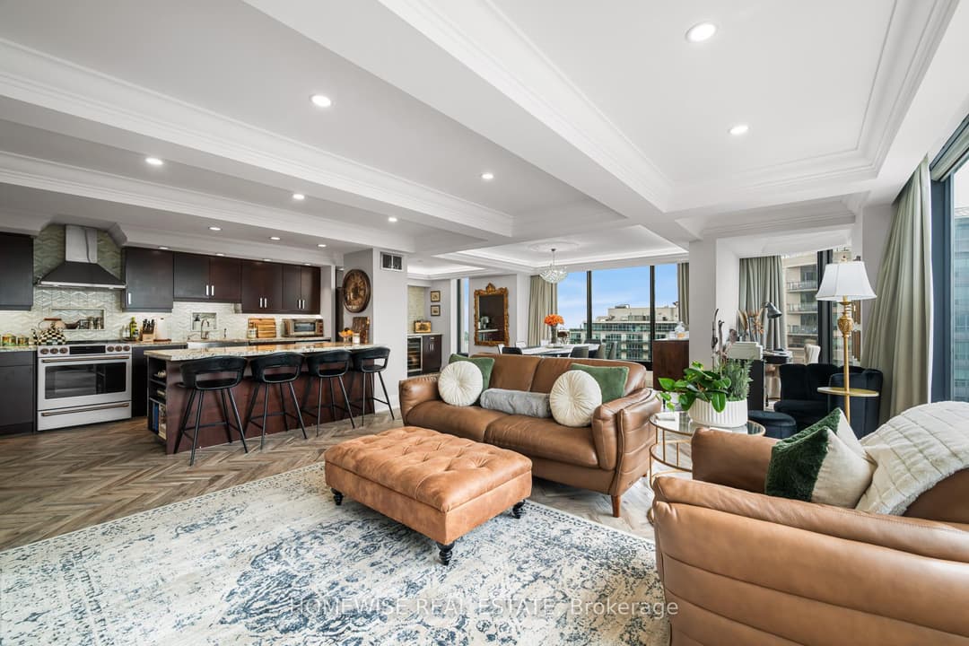 2045 Lake Shore Boulevard Unit 1407, Liberty Village / Parkdale / South Parkdale