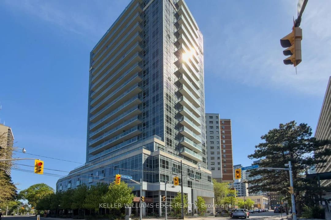 58 Orchard View Boulevard Unit 707, Forest Hill / Deer Park