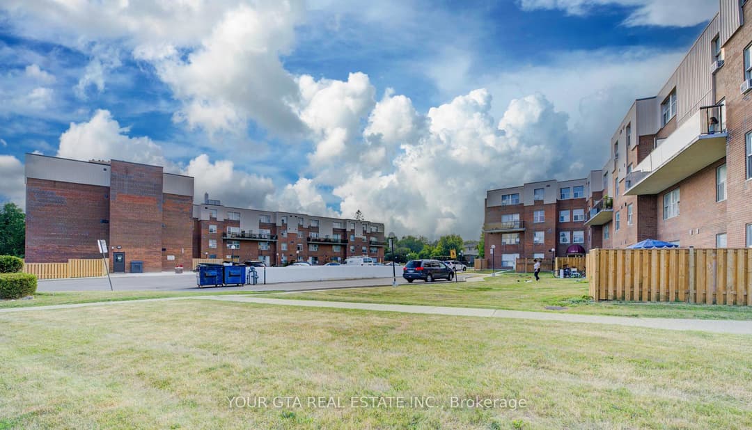 1055 B Forestwood Drive Unit 122, Mississauga