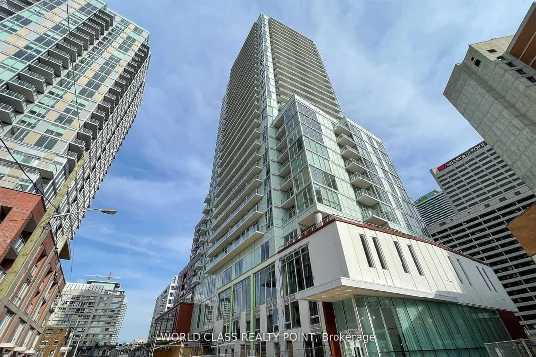 33 Helendale Avenue Unit 1404, Forest Hill / Deer Park