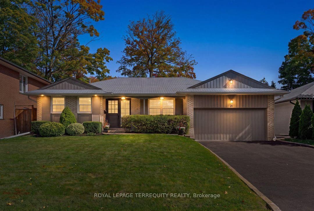 21 Greencoat Road, Etobicoke (Islington / Rexdale)