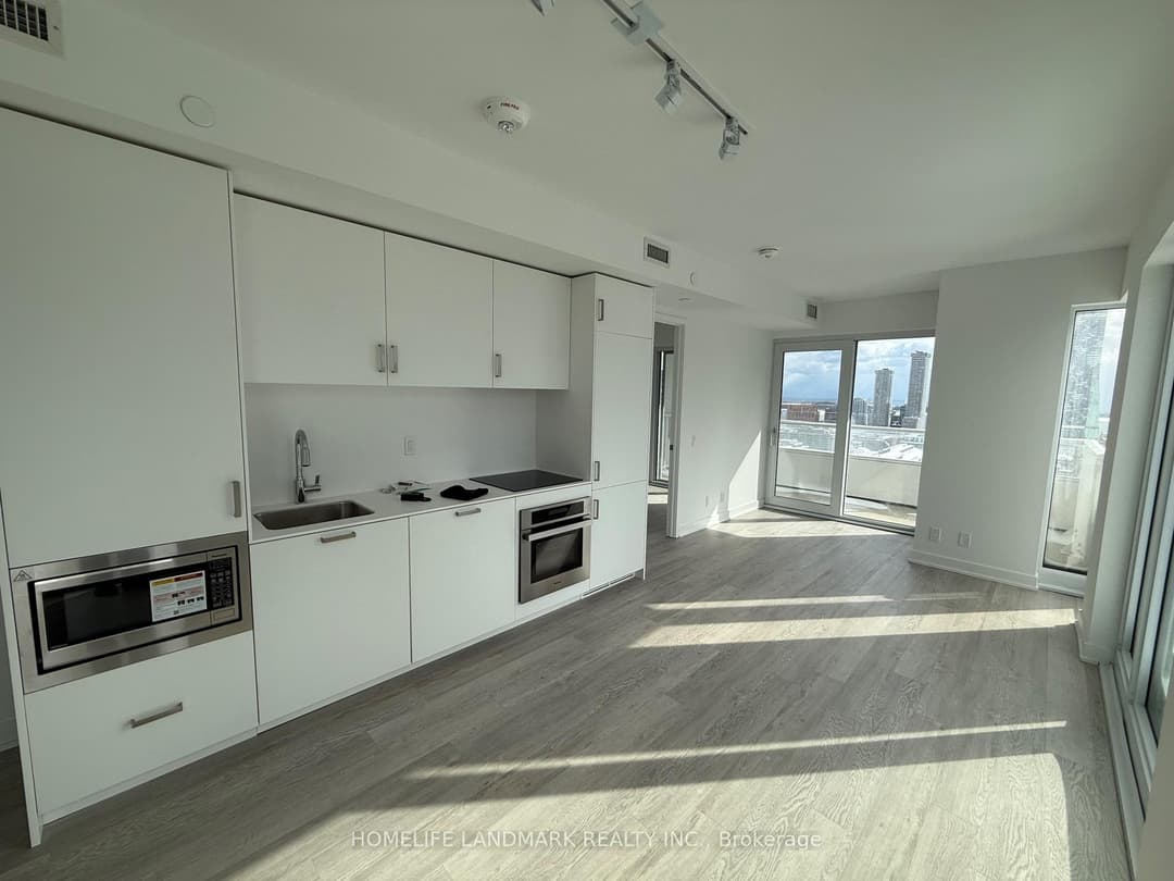 88 Queen Street Unit 2310, Regent Park / Cabbagetown / St. James Town