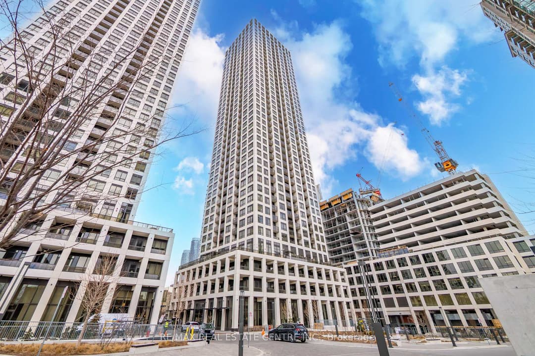 30 Elm Drive Unit 610, Mississauga
