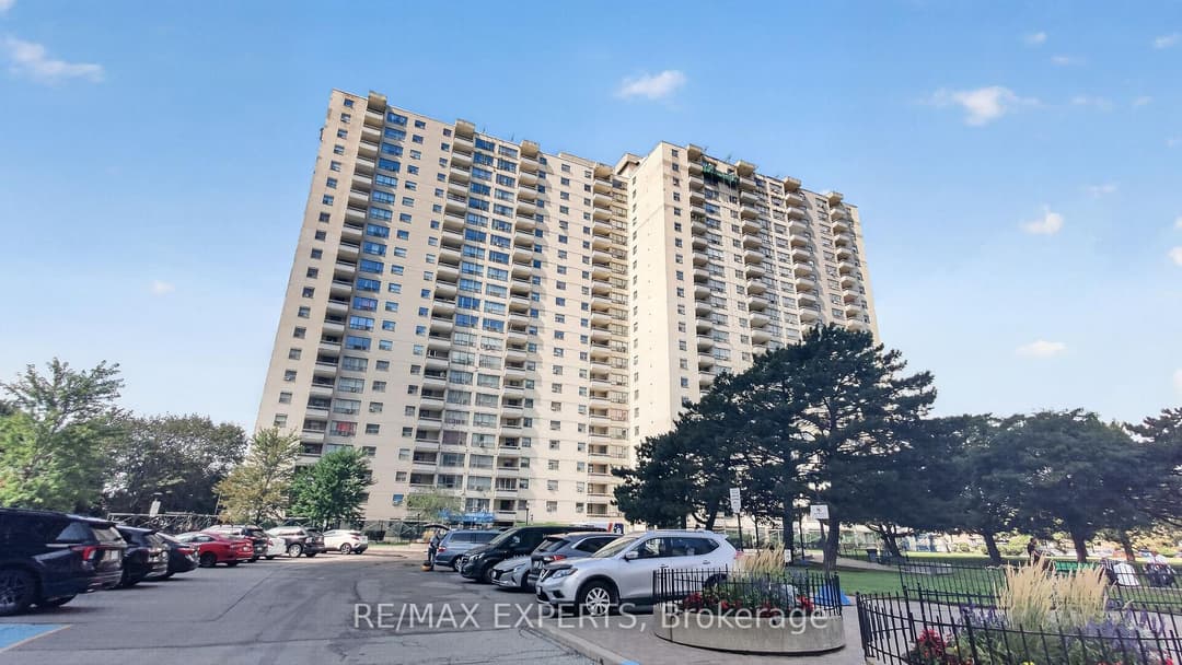 390 Dixon Road Unit 1703, Etobicoke (Kingsview Village / Humber Heights)