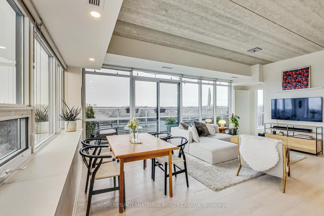 51 Lady Bank Road Unit 602, Corso Italia / Dufferin Grove