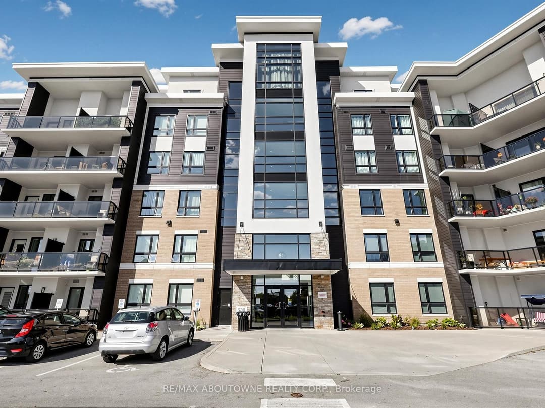 630 Sauve Street Unit 418, Milton