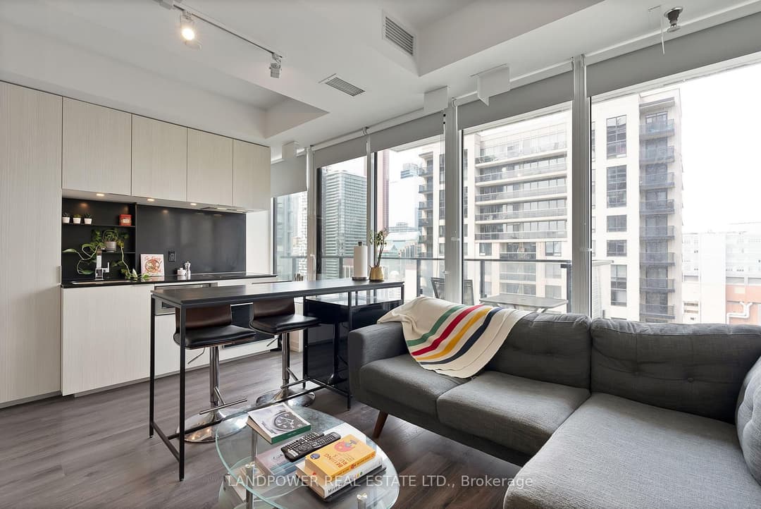 77 Shuter Street Unit 2501, Regent Park / Cabbagetown / St. James Town