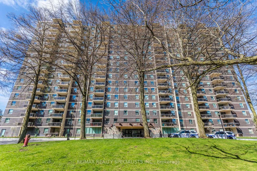 966 Inverhouse Drive Unit 410, Mississauga