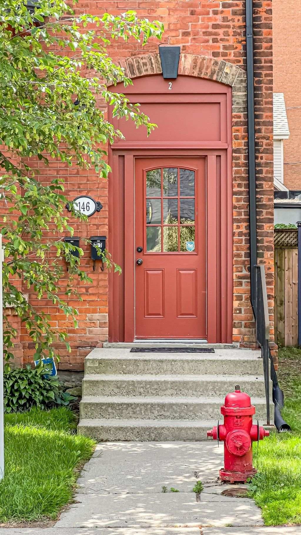 146 Forest Avenue, Hamilton