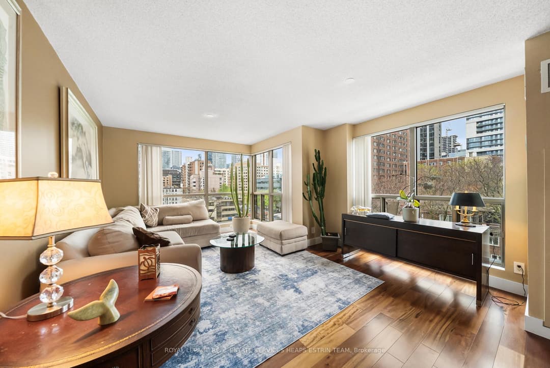 298 Jarvis Street Unit 507, Regent Park / Cabbagetown / St. James Town