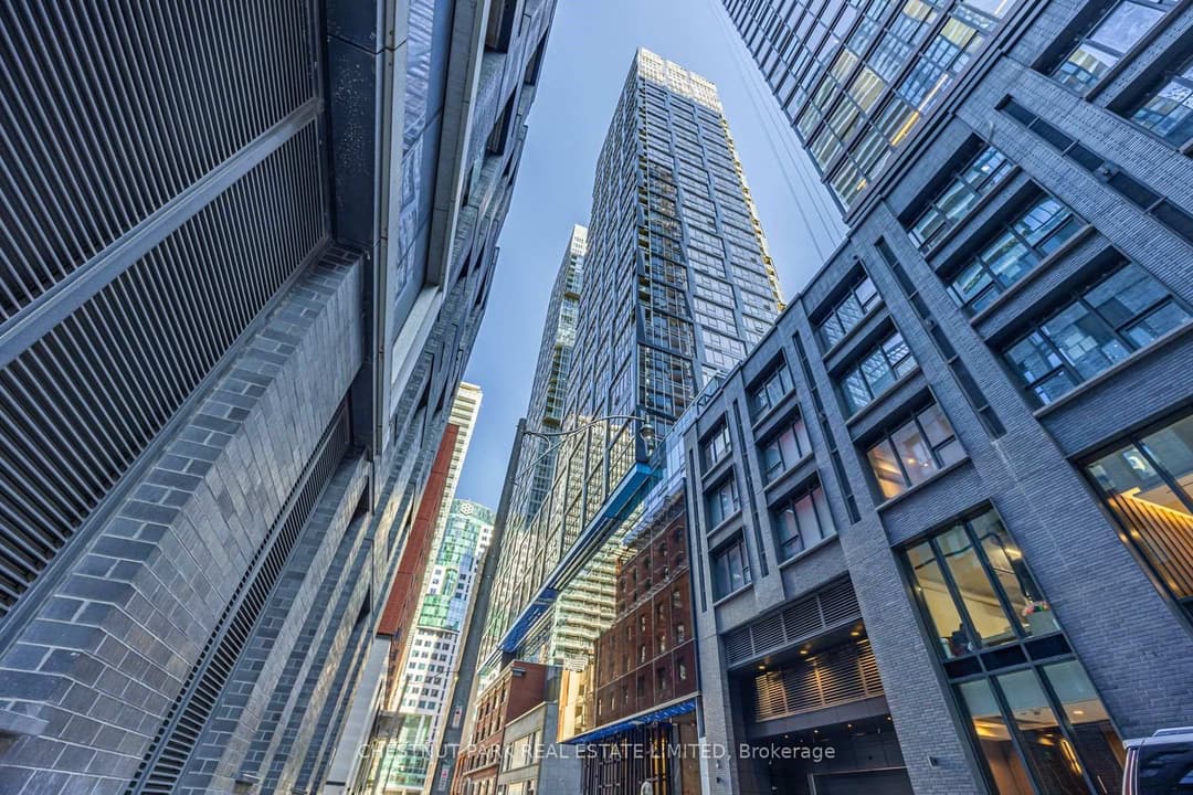 35 Mercer Street Unit 2513, Downtown Toronto / Waterfront