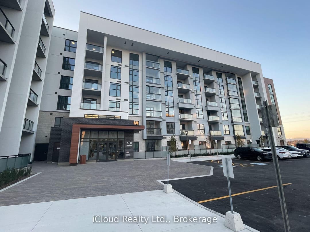 470 Gordon Krantz Avenue Unit 319, Milton