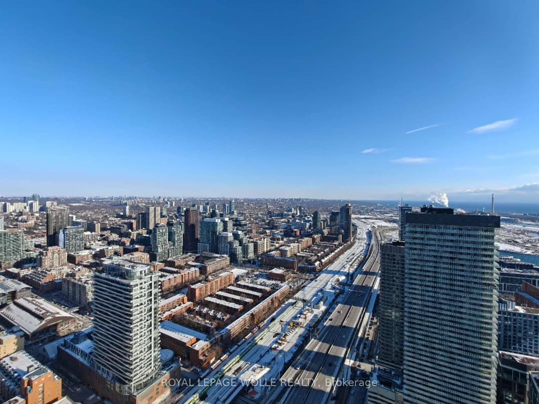 55 Cooper Street Unit 6008, Regent Park / Cabbagetown / St. James Town
