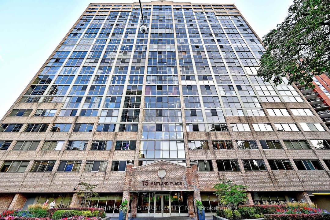 15 Maitland Place Unit 2112, Regent Park / Cabbagetown / St. James Town