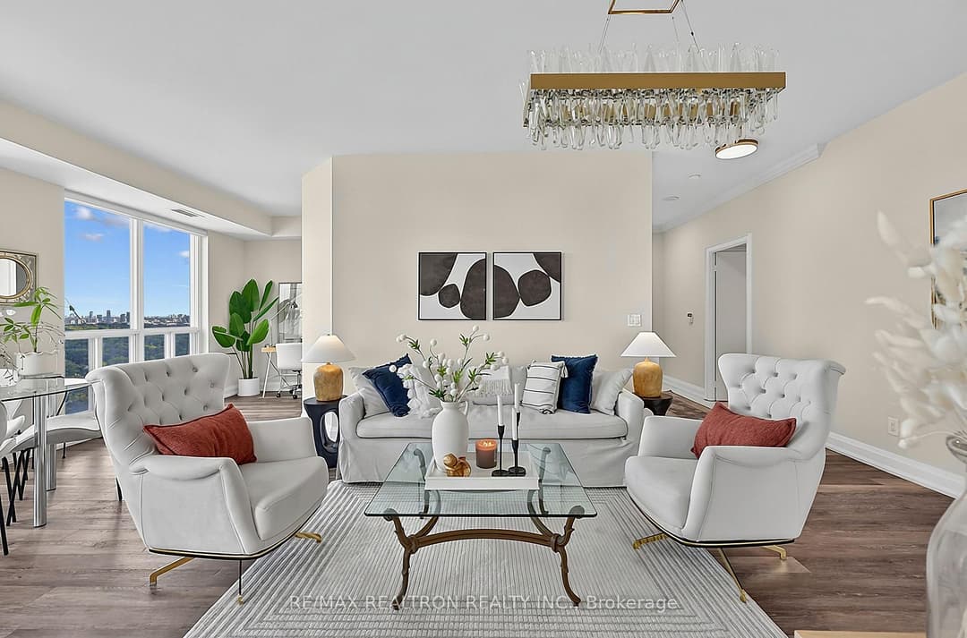 8 Park Road Unit PH3802, Rosedale / Moore Park