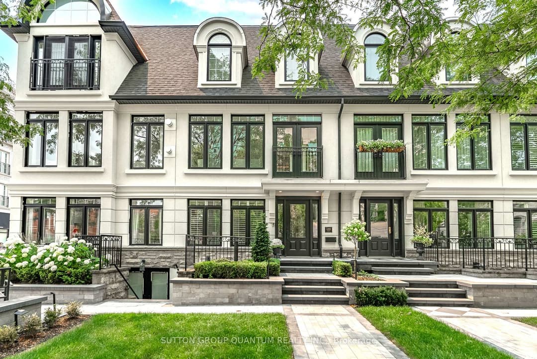146 Reynolds Street, Oakville