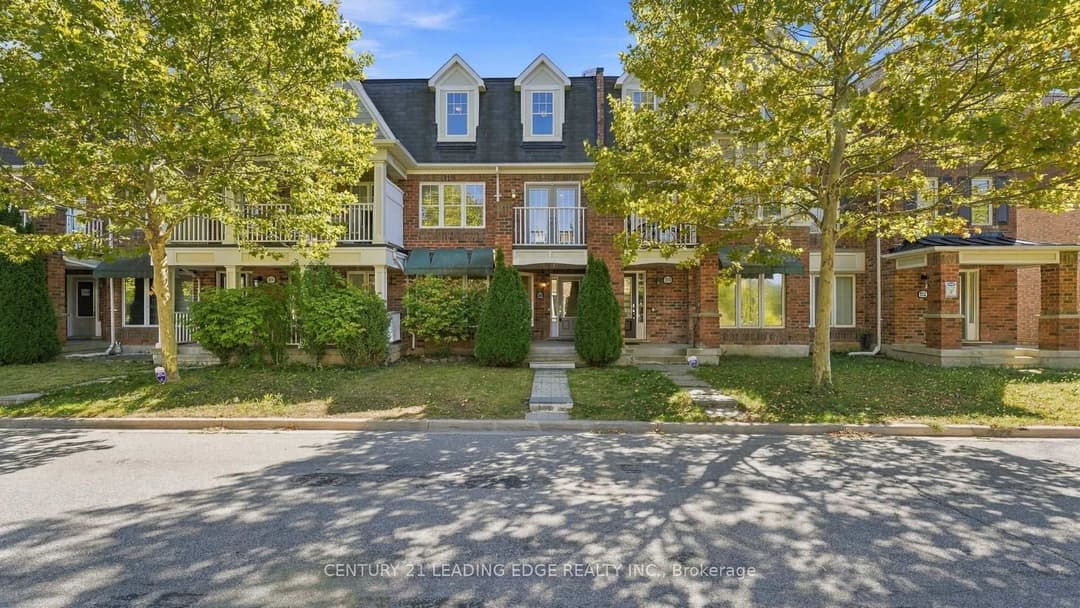 208 Magurn Gate, Milton