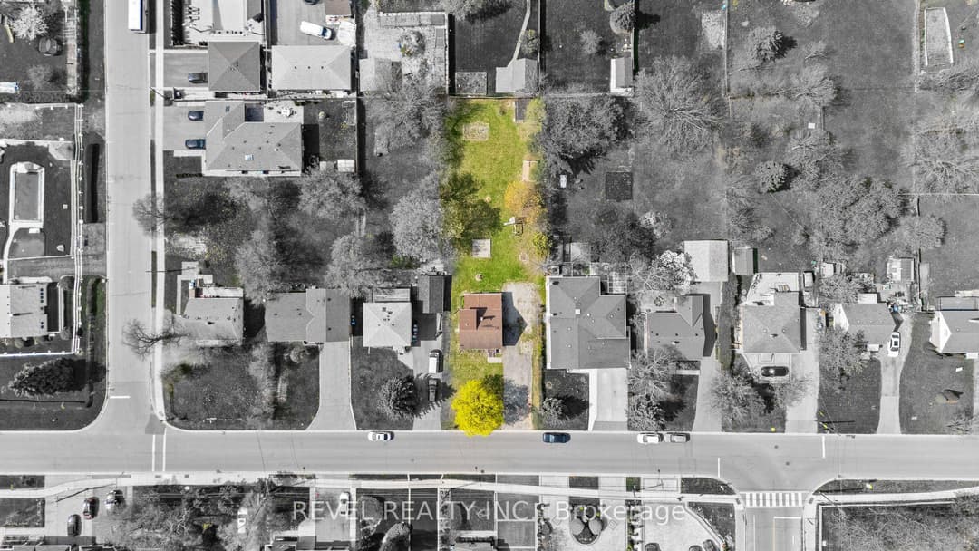 3524 Joan Drive, Mississauga
