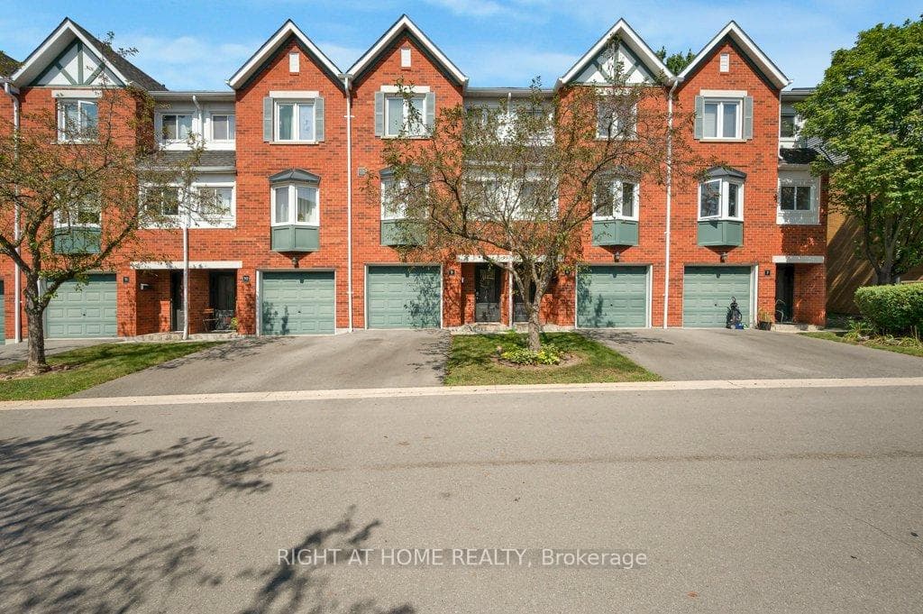 2300 Brays Lane Unit 9, Oakville