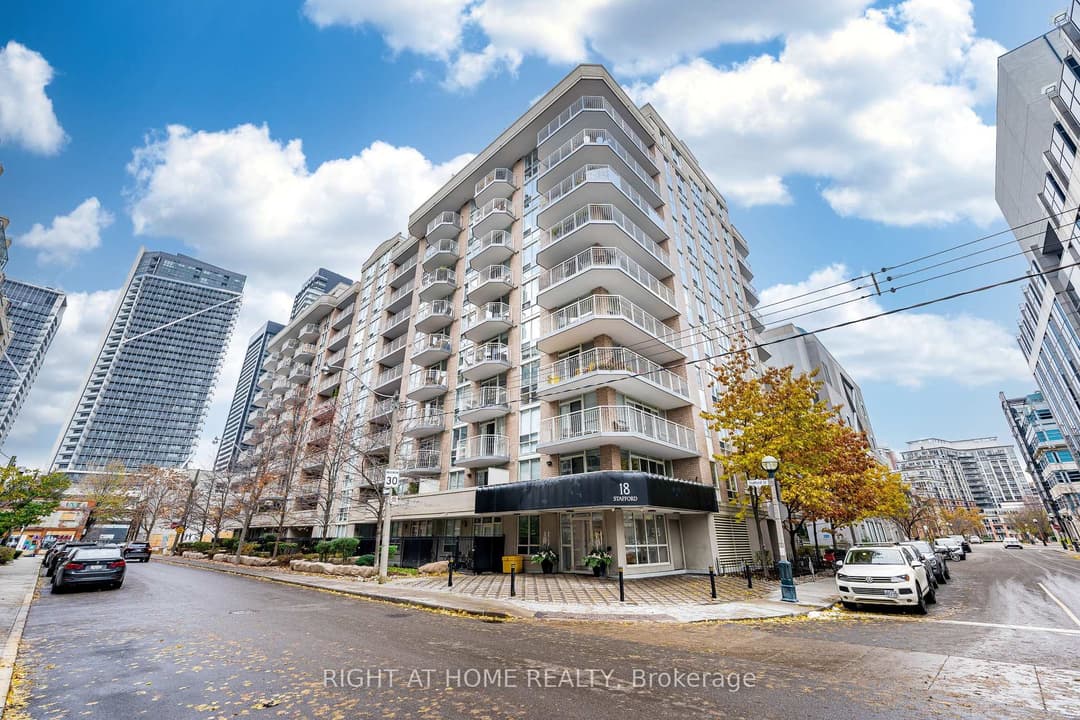 18 Stafford Street Unit 602, Downtown Toronto / Waterfront