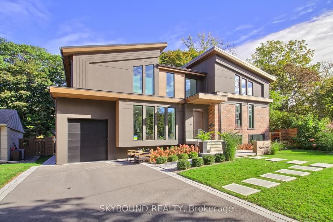 5 Hatton Court, Etobicoke (Islington / Rexdale)