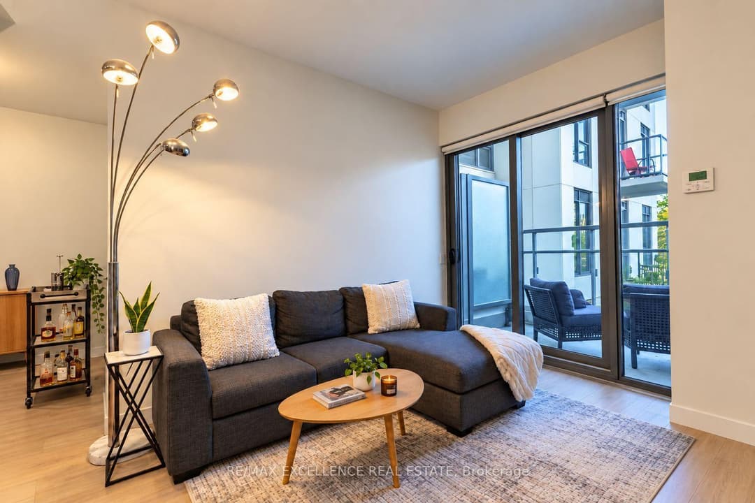 280 Howland Avenue Unit 330, Annex / Yorkville / Summerhill
