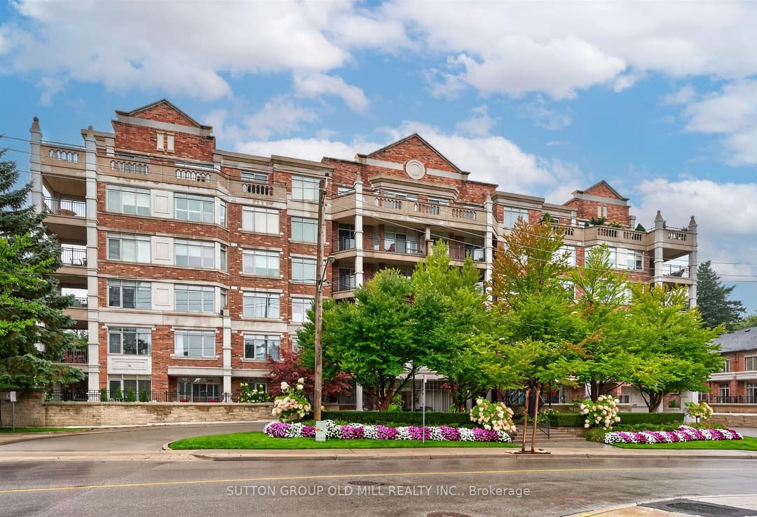 12 Old Mill Trail Unit 203, Etobicoke (Islington / Rexdale)
