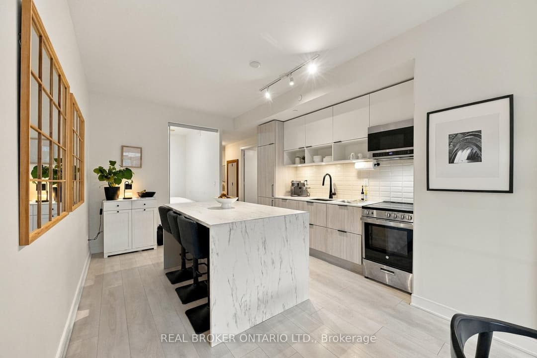 35 Rolling Mills Road Unit S353, Regent Park / Cabbagetown / St. James Town