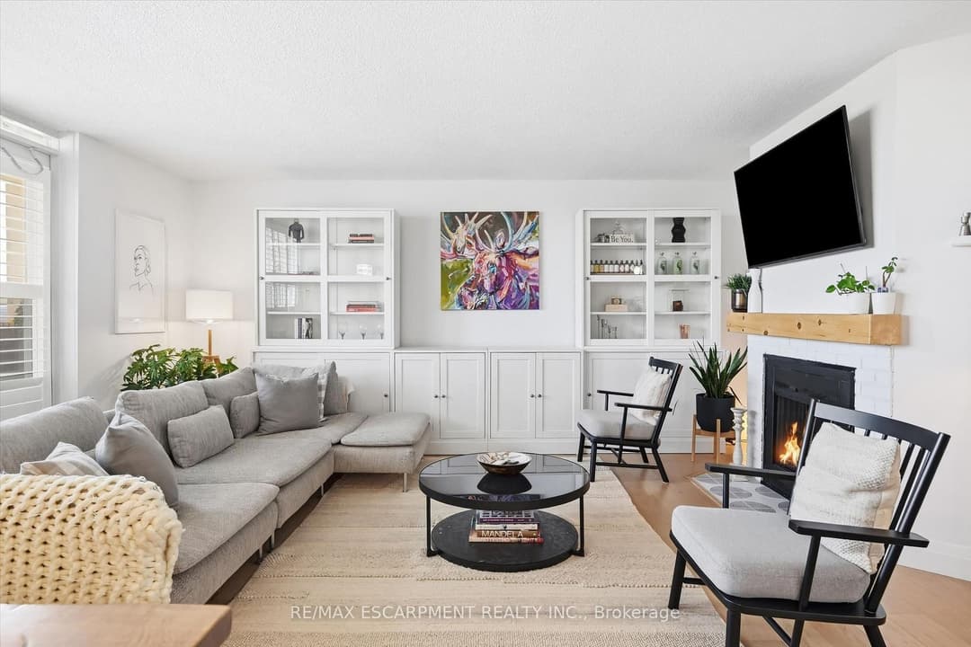 700 Dynes Road Unit 909, Burlington